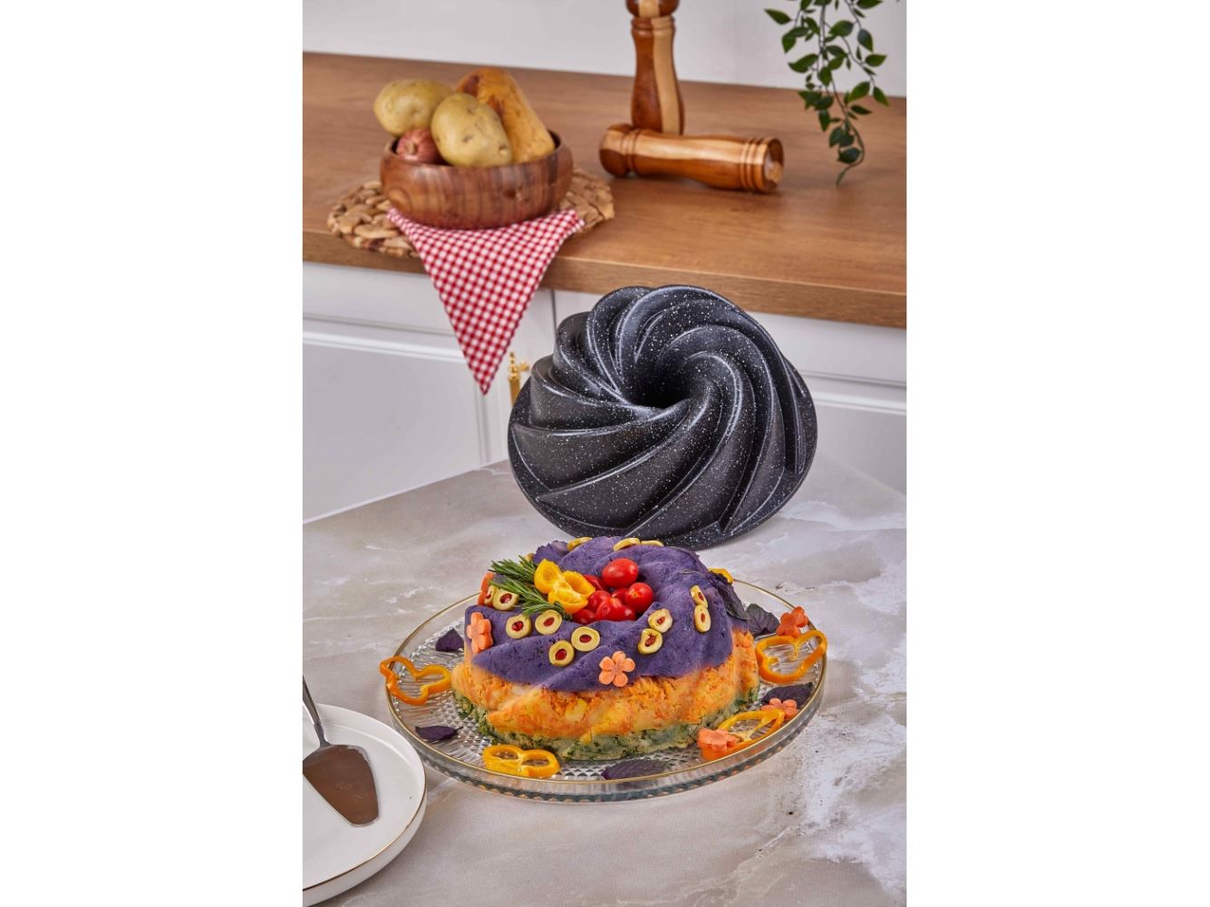 TAC ROSE(RUZGAR GULU) CAKE MOULD-BLACK - Turkish Home Bazaar