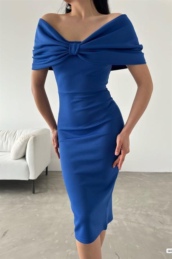 makeup in blue dress 1960s Saks Fifth Avenue Blue & Gold Lame Psychedelic Swirl Cocktail Dr main image 0