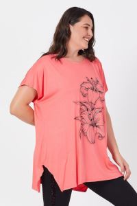 Büyük Beden Salaş Zambak Çiçek Baskılı T-Shirt Narçiçeği