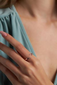 Ninova Sevgi Sarılma Model Rose Kaplama Gümüş Yüzük