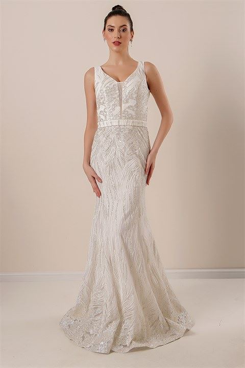 white christmas dresses Yon Dress in Cream – KHAITE main image 1