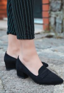 Reyna Siyah Süet Topuklu Ayakkabı