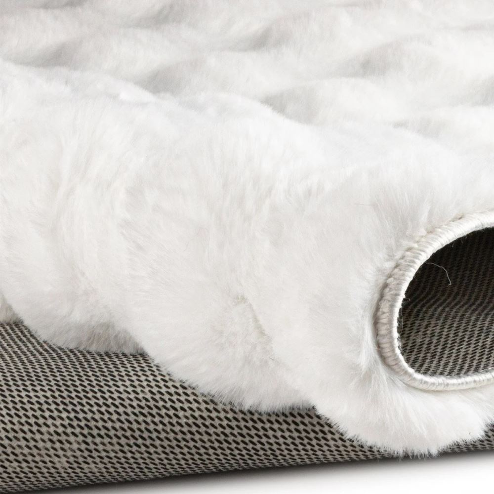 Soft Premium Bubble Rabbit Pelt Plush Carpet Runner - Oval - White.