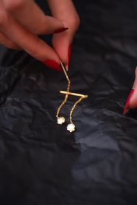 Deniz Kabuğu Model Sallantılı Altın Kaplama Gümüş İtalyan Küpe