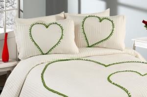 Evlen Home Kalbim Ponponlu Yatak Örtüsü Çift Kişilik Krem-Yeşil